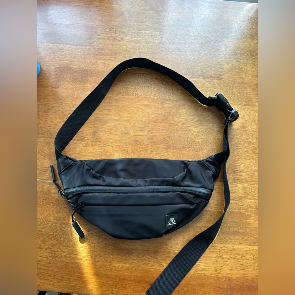 Women’s Or Men’s Plus Size Black Crossbody Sling /Fanny Pack -New